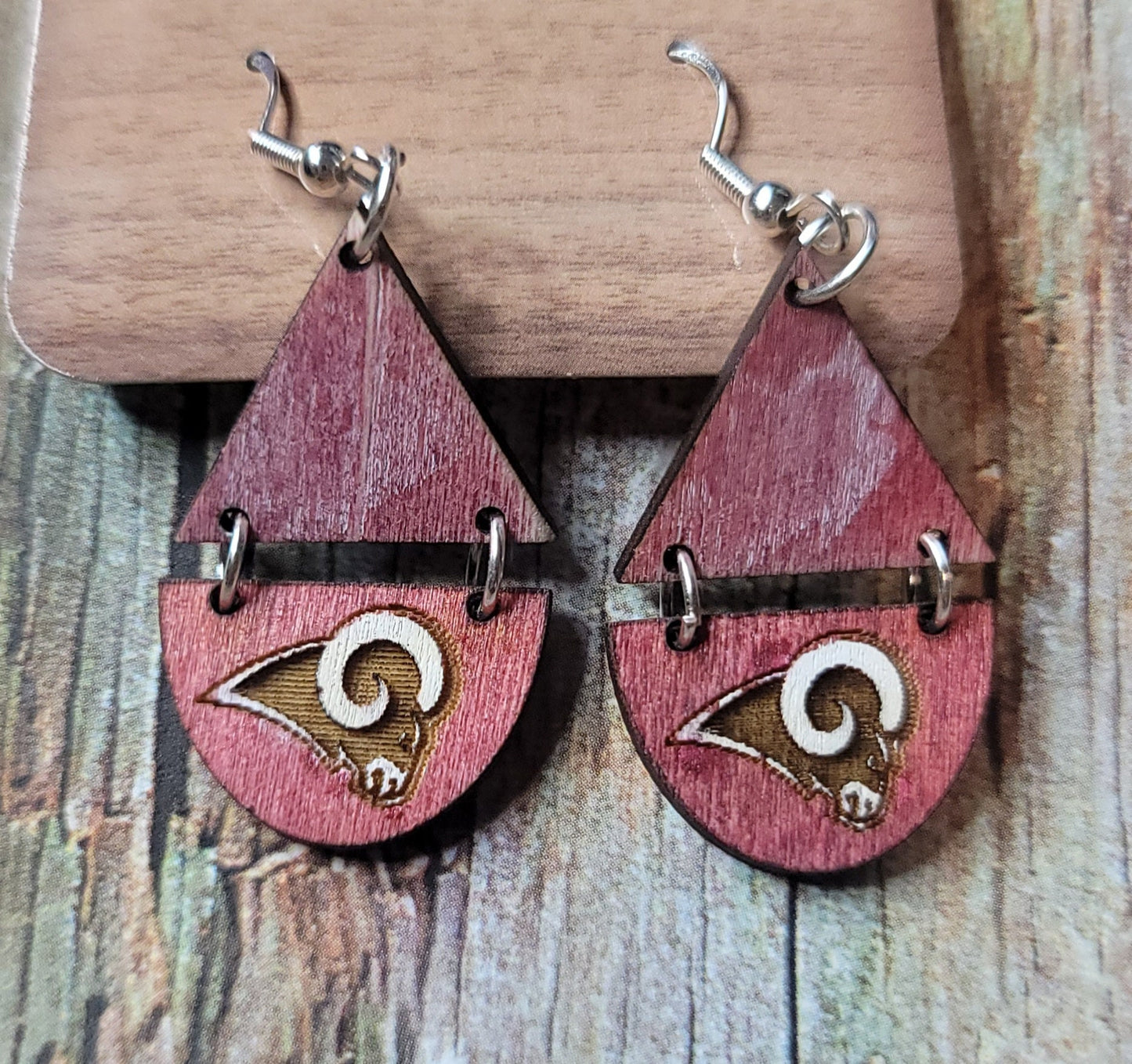 Maroon Ram Hinge Dangle Earring