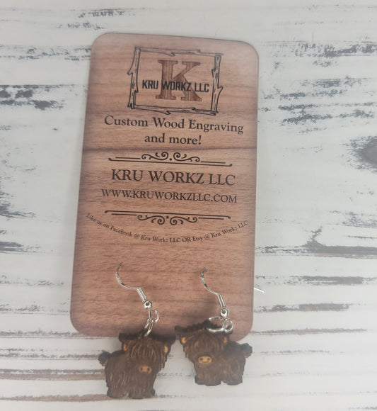 Highland Cow Dangle Earring